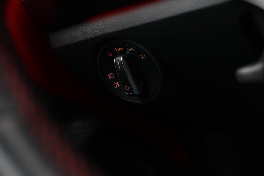 Volkswagen up! 1.0 TSI GTI *Pano*Beats*Cruise control*Stoelverwarming*