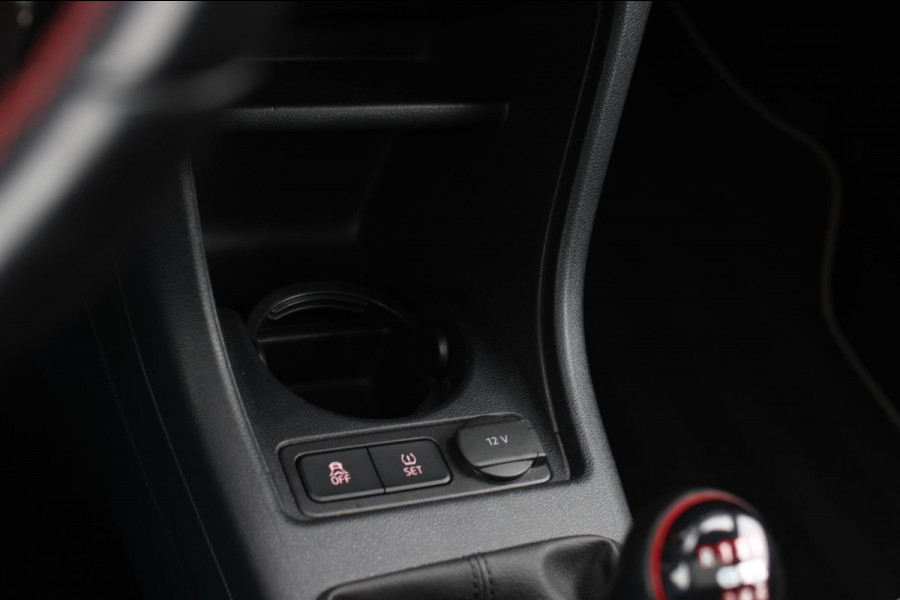 Volkswagen up! 1.0 TSI GTI *Pano*Beats*Cruise control*Stoelverwarming*