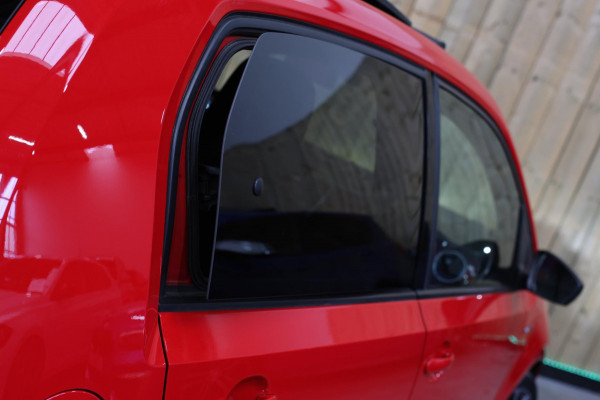 Volkswagen up! 1.0 TSI GTI *Pano*Beats*Cruise control*Stoelverwarming*