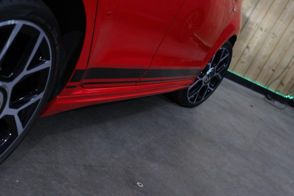 Volkswagen up! 1.0 TSI GTI *Pano*Beats*Cruise control*Stoelverwarming*