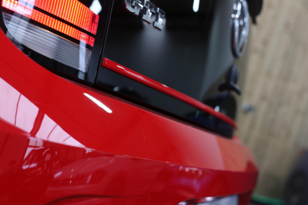 Volkswagen up! 1.0 TSI GTI *Pano*Beats*Cruise control*Stoelverwarming*