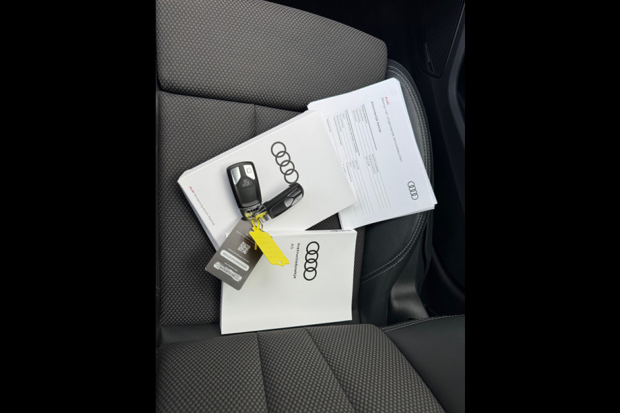 Audi A5 Sportback 40 TFSI quattro S-Line edition * Panorama * Stoelverwarming * NL Auto *