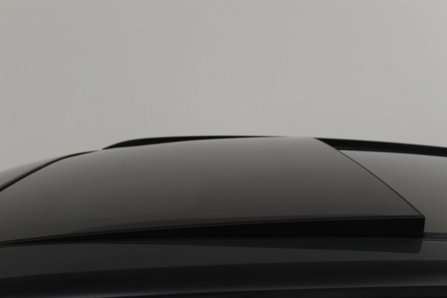 Audi Q5 2.0 TFSI quattro Sport S Line Edition (PANO, ELEKT. WEGKLAPBARE TREKHAAK, CARPLAY, STOELVERWARMING, GOED ONDERHOUDEN)