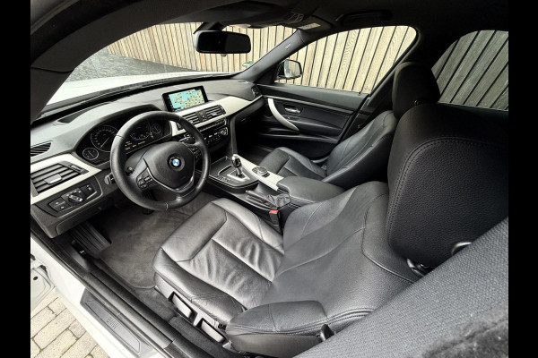 BMW 3-serie Gran Turismo 320i High Executive Automaat | Leer | Stoelverwarming | Cruise & climate control | Head-up display | Keyless entry | Trekhaak af