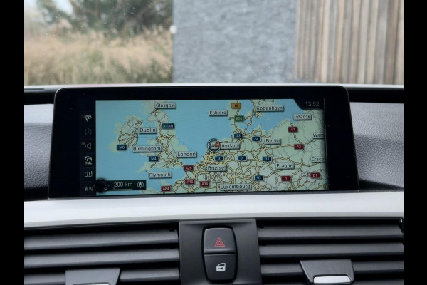 BMW 3-serie Gran Turismo 320i High Executive Automaat | Leer | Stoelverwarming | Cruise & climate control | Head-up display | Keyless entry | Trekhaak af