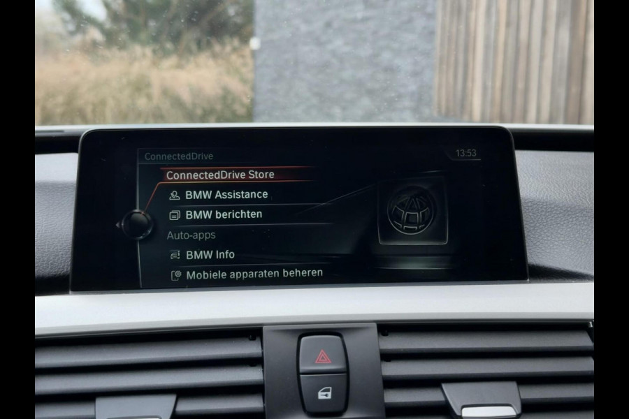 BMW 3-serie Gran Turismo 320i High Executive Automaat | Leer | Stoelverwarming | Cruise & climate control | Head-up display | Keyless entry | Trekhaak af