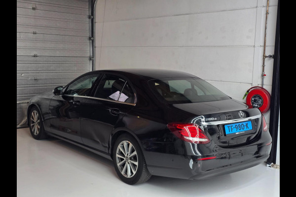 Mercedes-Benz E-Klasse 200 d | TAXI KLAAR