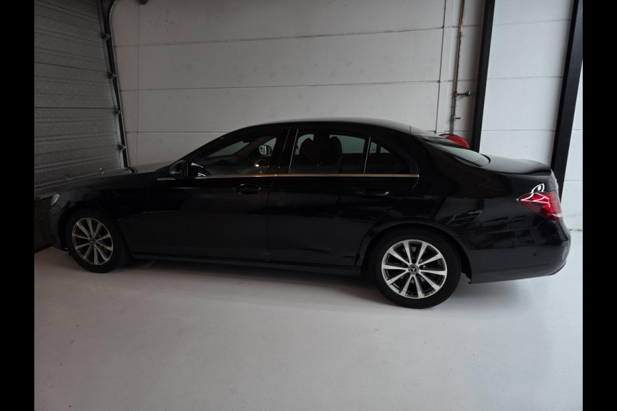 Mercedes-Benz E-Klasse 200 d | TAXI KLAAR