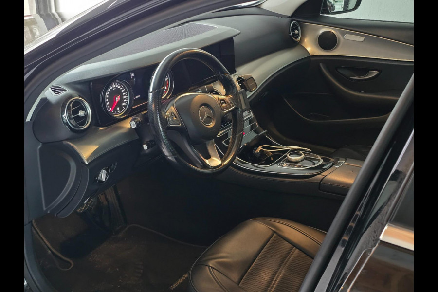 Mercedes-Benz E-Klasse 200 d | TAXI KLAAR