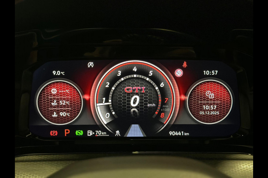 Volkswagen Golf 2.0 TSI GTI CLUBSPORT|PANO|FULL OPTIONS