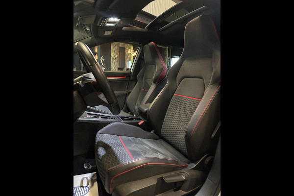 Volkswagen Golf 2.0 TSI GTI CLUBSPORT|PANO|FULL OPTIONS