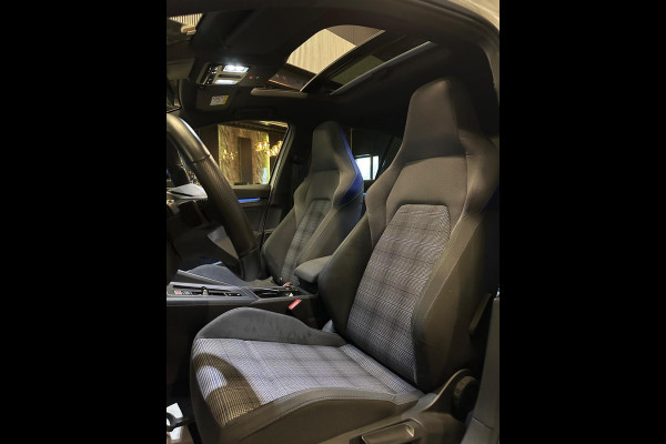 Volkswagen Golf 1.4 eHybrid GTE|PANO|FULL OPTIONS