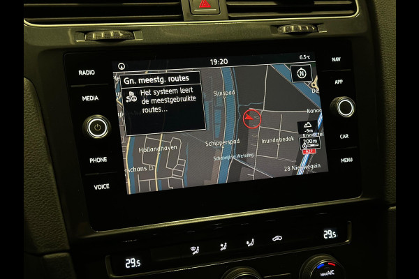 Volkswagen Golf 1.6 TDI Comfortline