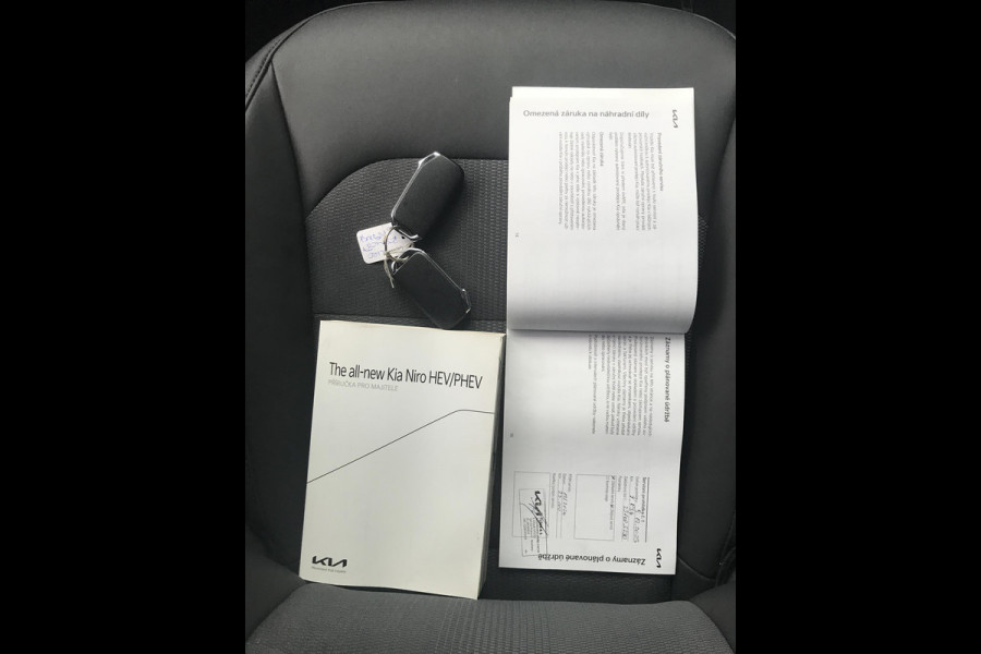 Kia Niro 1.6 Hybrid DynamicLine Stoelverwarming 7 JAAR GAR.
