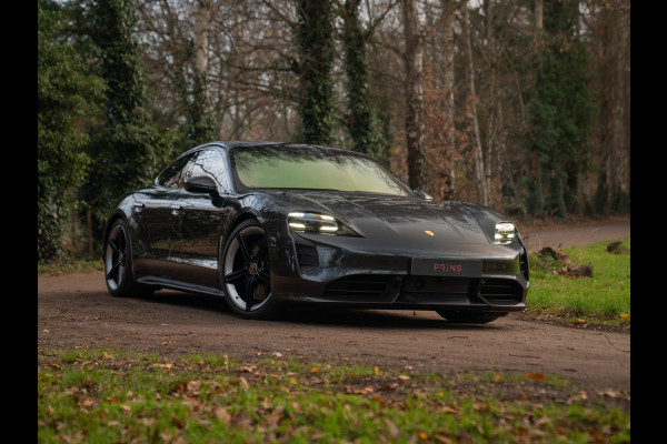 Porsche Taycan Turbo S 93 kWh | SportDesign Carbon | Burmester | Keramisch | PDCC Sport