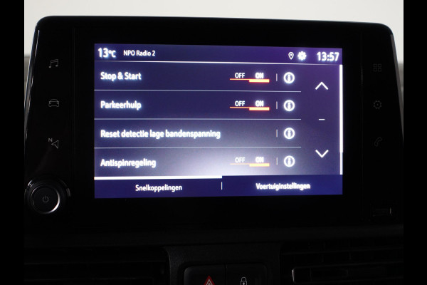 Opel Combo 130pk L1 Edition Automaat Airco Navigatie Trekhaak Cruise control