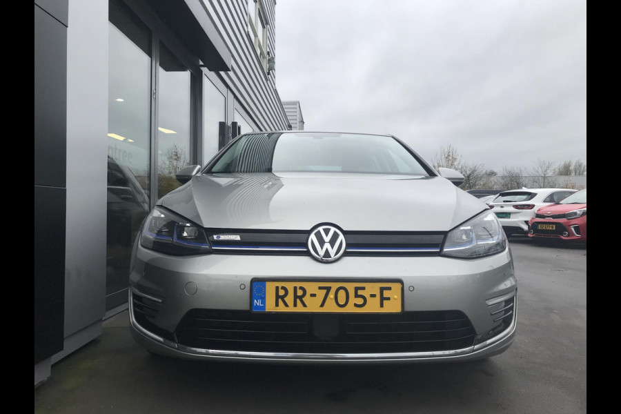 Volkswagen e-Golf Navi + camera