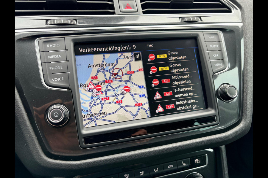 Volkswagen Tiguan 2.0 TSI 4Motion Highline R-LINE ACC | KEYLESS | ELECTR. A-KLEP | 19-inch LMV | TREKHAAK