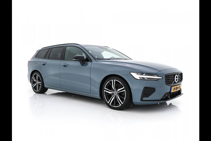 Volvo V60 2.0 B3 R-Design (INCL-BTW) *LEATHER-FABRIC | DIGI-COCKPIT | FULL-LED | MEMORY-PACK | HEATED-SPORTSEATS | LANE-ASSIST | NAVI-FULLMAP | CAMERA | DAB+ | PRIVACY-GLASS | ECC | PDC | TOWBAR | 19''ALU*