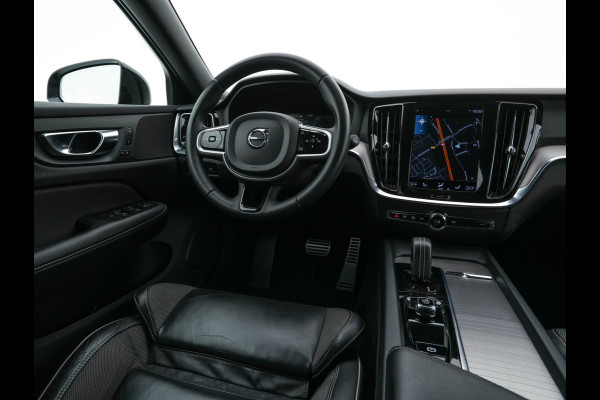 Volvo V60 2.0 B3 R-Design (INCL-BTW) *LEATHER-FABRIC | DIGI-COCKPIT | FULL-LED | MEMORY-PACK | HEATED-SPORTSEATS | LANE-ASSIST | NAVI-FULLMAP | CAMERA | DAB+ | PRIVACY-GLASS | ECC | PDC | TOWBAR | 19''ALU*