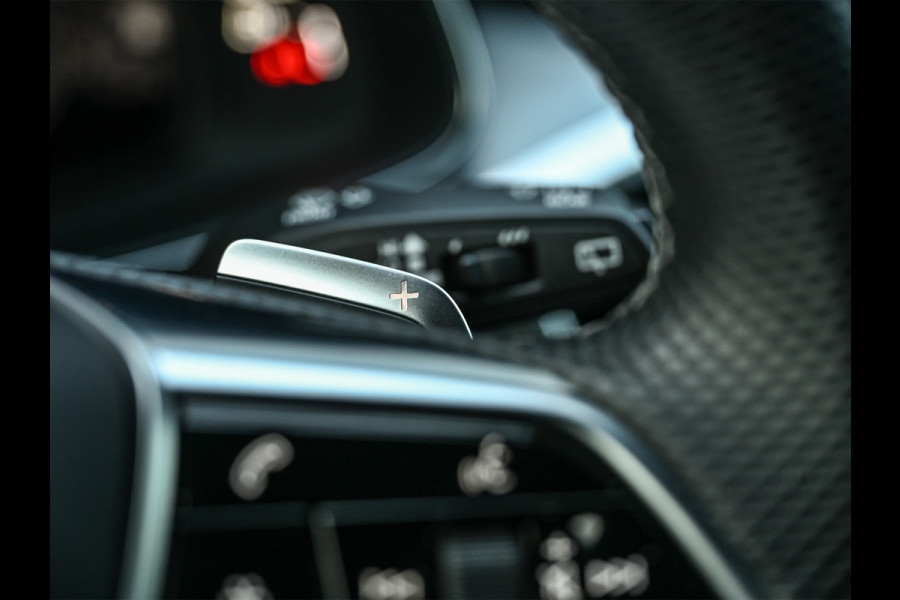 Audi A6 Avant 55 TFSI e Quattro Pro Line S Competition · Ambiance interieur · Verlaagd · Led matrix · 4 Zone climate · 21 inch · Dab+ ·