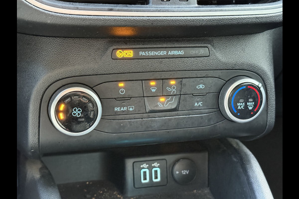 Ford FOCUS Wagon 1.0T Hybrid Trend Edition Business | CAMERA A | SPORTSTOELEN | NAVI | PDC 2X | AIRCO | LICHTMETAAL | ARPLAY | DAB | CRUISE |