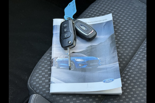 Ford FOCUS Wagon 1.0T Hybrid Trend Edition Business | CAMERA A | SPORTSTOELEN | NAVI | PDC 2X | AIRCO | LICHTMETAAL | ARPLAY | DAB | CRUISE |