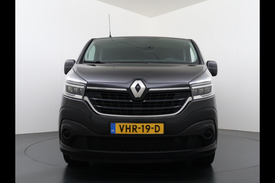 Renault Trafic 2.0DCI 145PK T29 L2H1 Comfort 3-Persoons Trekhaak Apple Carplay Android Navi Airco Cruise Control Bluetooth Lmv Pdc Betonplex Vloer Wandbetimmering Schuifdeur Sidebars Euro 6 Origineel Nederlandse Auto