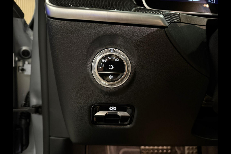 Mercedes-Benz C-Klasse 300e AMG STYLING-MEMORY-NIGHT-SFEERVERLICHTING-CARPLAY-ZEER COMPLEET