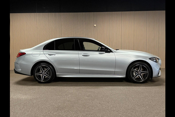 Mercedes-Benz C-Klasse 300e AMG STYLING-MEMORY-NIGHT-SFEERVERLICHTING-CARPLAY-ZEER COMPLEET