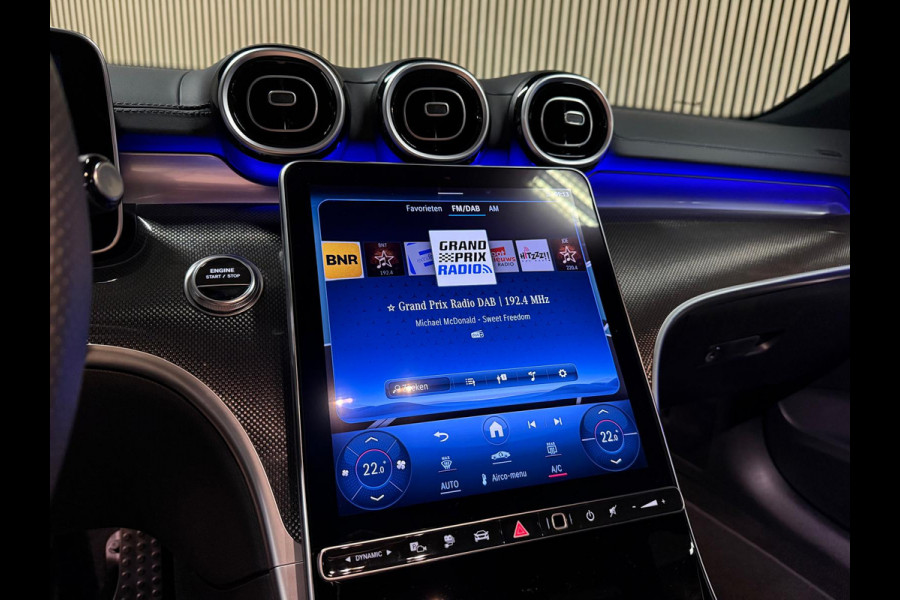 Mercedes-Benz C-Klasse 300e AMG STYLING-MEMORY-NIGHT-SFEERVERLICHTING-CARPLAY-ZEER COMPLEET