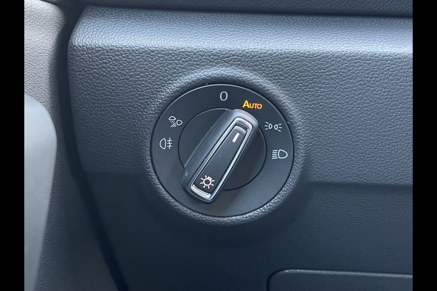 Volkswagen T-Roc 1.5 TSI Style | Pano | CarPlay | ACC | IQ Light | DAB+ | 18 inch