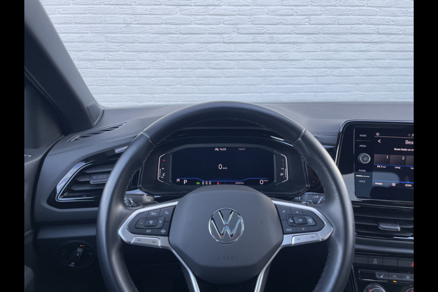 Volkswagen T-Roc 1.5 TSI Style | Pano | CarPlay | ACC | IQ Light | DAB+ | 18 inch