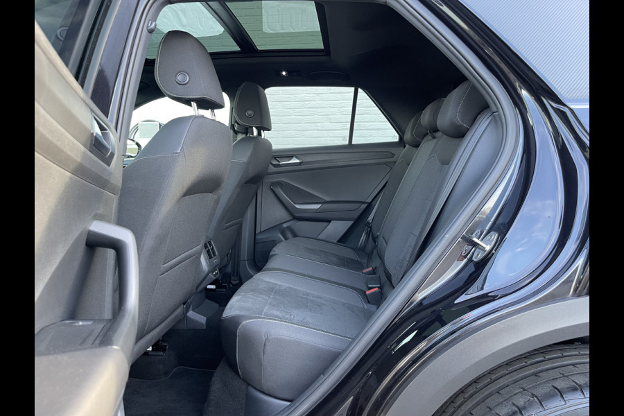 Volkswagen T-Roc 1.5 TSI Style | Pano | CarPlay | ACC | IQ Light | DAB+ | 18 inch