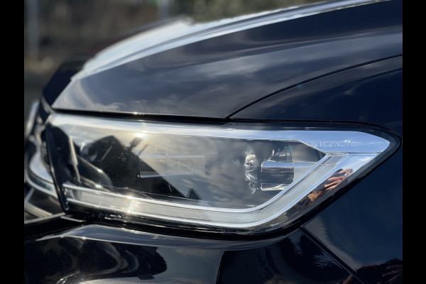 Volkswagen T-Roc 1.5 TSI Style | Pano | CarPlay | ACC | IQ Light | DAB+ | 18 inch