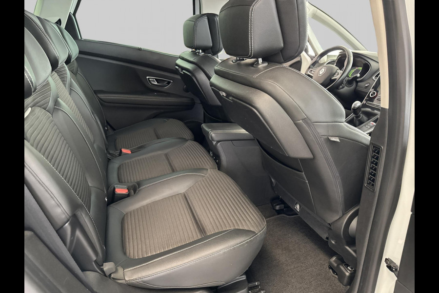 Renault Scénic 1.2 TCe Bose | zwart dak | blind-spot | massagestoelen | navigatie | allseason banden | halfleder