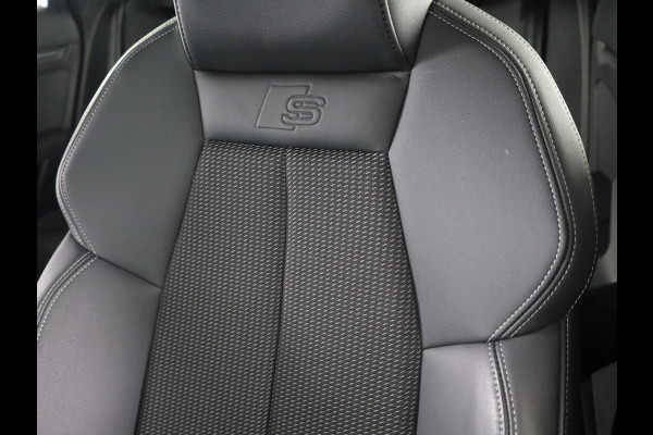Audi A3 Sportback 35 TFSI S edition | Verlengde Garantie | Optiek zwart pakket | Parkeersensoren achterzijde | Afneembare trekhaak |