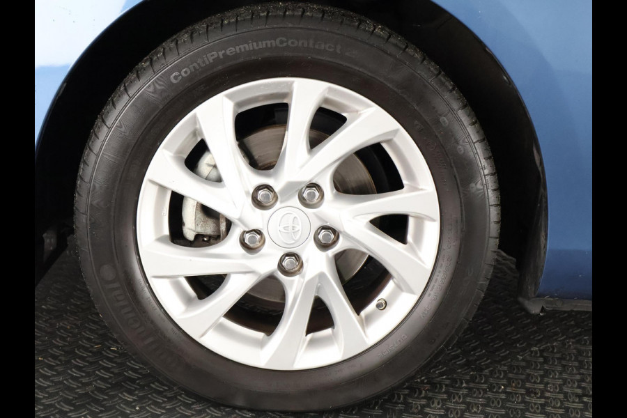 Toyota Auris 1.2T Energy | Camera | Airco | Dealer onderhouden | Afneembare trekhaak