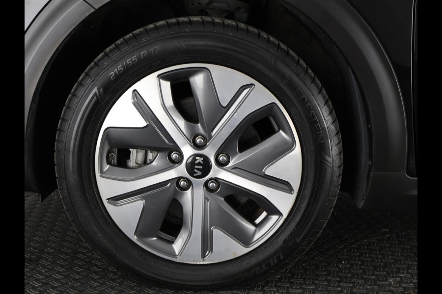 Kia e-Niro ExecutiveLine 64 kWh 450 km actieradius | Navigatie | Stoelverwarming | Leder |