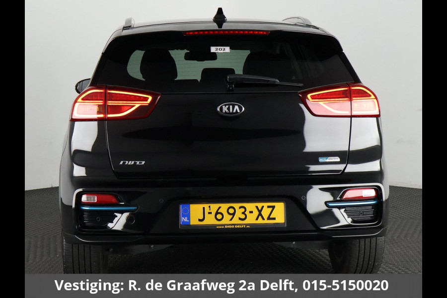 Kia e-Niro ExecutiveLine 64 kWh 450 km actieradius | Navigatie | Stoelverwarming | Leder |