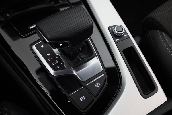 Audi A4 Avant 35 TFSI S-Line 150 pk Automaat (S-Tronic) | Verlengde garantie | Navigatie | Parkeersensoren achter | Autom. airco (3 zones) | S-Line