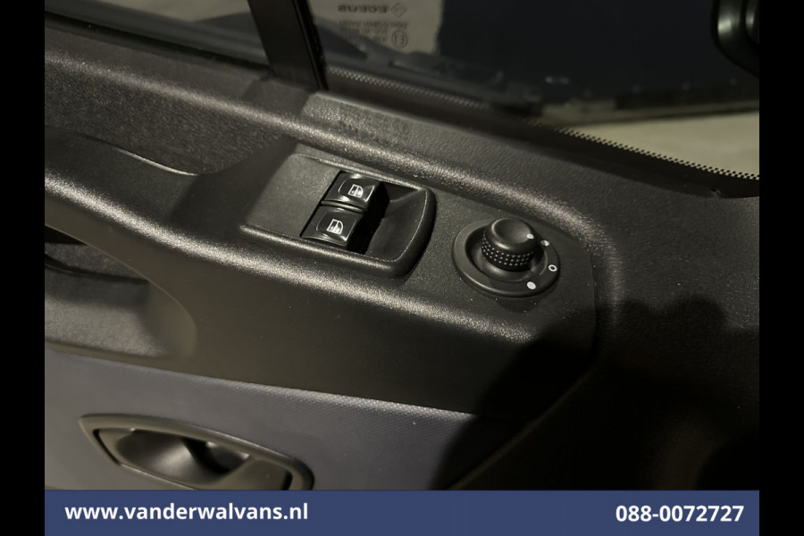 Opel Vivaro 1.6 CDTI L2H1 Euro6 Airco | Imperiaal | Trekhaak | LED | Cruisecontrol Bijrijdersbank