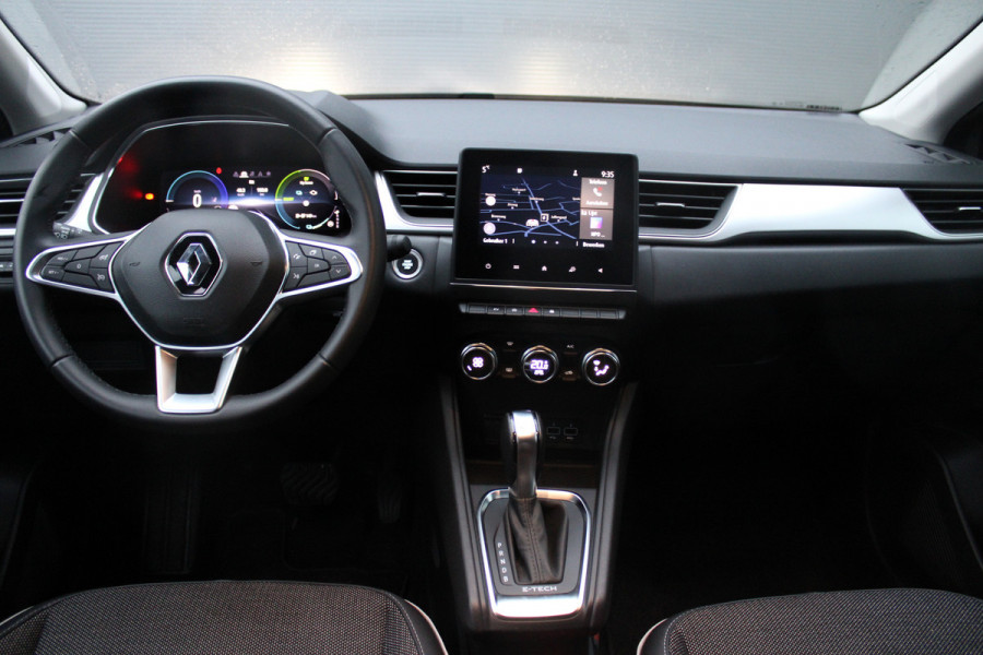 Renault Captur 1.6 E-Tech Plug-in Hybrid 160 Intens | Trekhaak | Navigatie | Camera | Cruise Control | Keyless