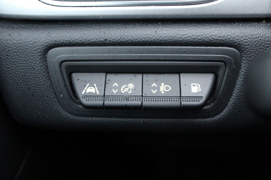 Renault Captur 1.6 E-Tech Plug-in Hybrid 160 Intens | Trekhaak | Navigatie | Camera | Cruise Control | Keyless