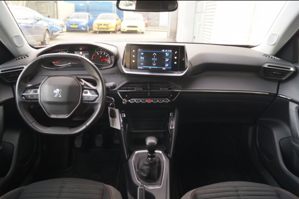 Peugeot 2008 1.2 PureTech Active Pack -NAVI-ECC-PDC-TREKHAAK-