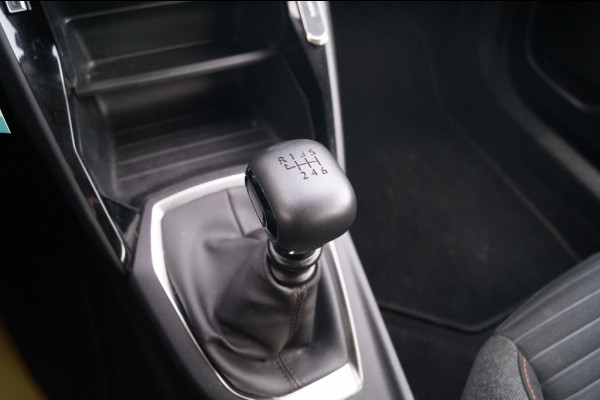 Peugeot 2008 1.2 PureTech Active Pack -NAVI-ECC-PDC-TREKHAAK-