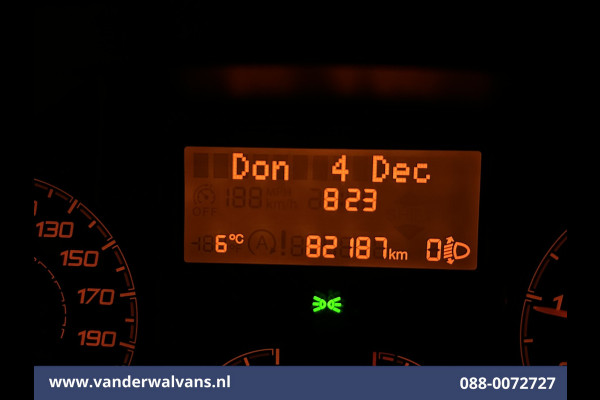 Peugeot Boxer 2.2 BlueHDi 141pk Bakwagen Laadklep Euro6 Airco | 985kg laadvermogen | Cruisecontrol Bijrijdersbank