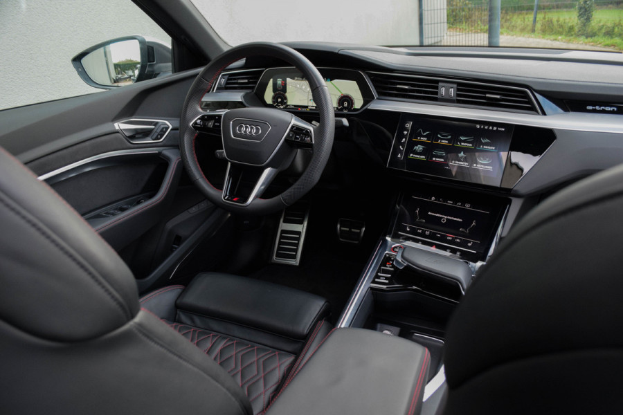 Audi SQ8 Sportback e-tron Quattro 370kW / RS design interieur/ Bang & Olufsen Sound System/ Panoramadak/