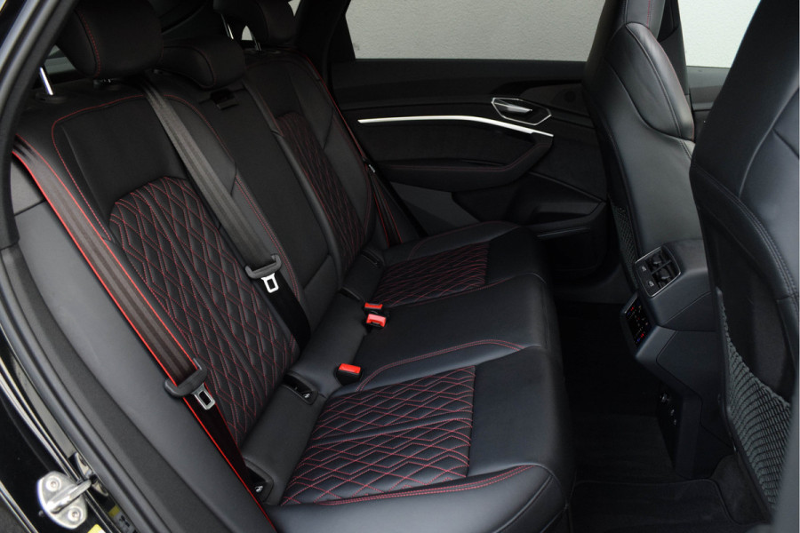 Audi SQ8 Sportback e-tron Quattro 370kW / RS design interieur/ Bang & Olufsen Sound System/ Panoramadak/