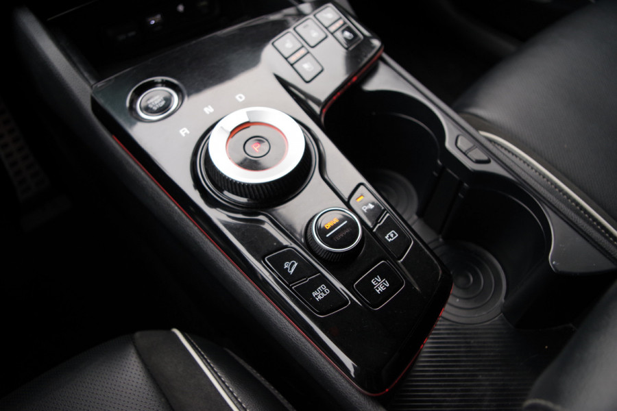 Kia Sportage 1.6 T-GDi Plug-in Hybrid 266 PK AWD GT-PlusLine, Trekhaak, Panoramadak, Rondomzicht Camera, LED